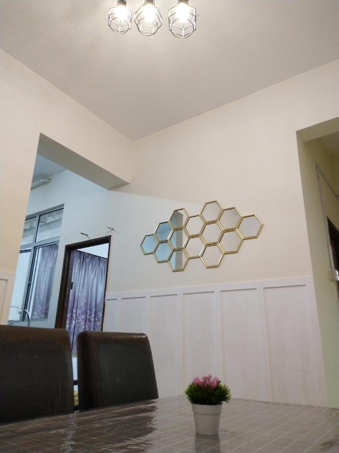 Homestay Kuala Terengganu Near Batu Burok, Hospital Hsnz, Ktcc Mall, Drawbridge A Exterior foto